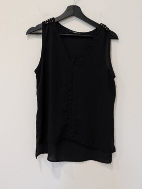 Black Sleeveless V-Neck Stud Shoulder Top